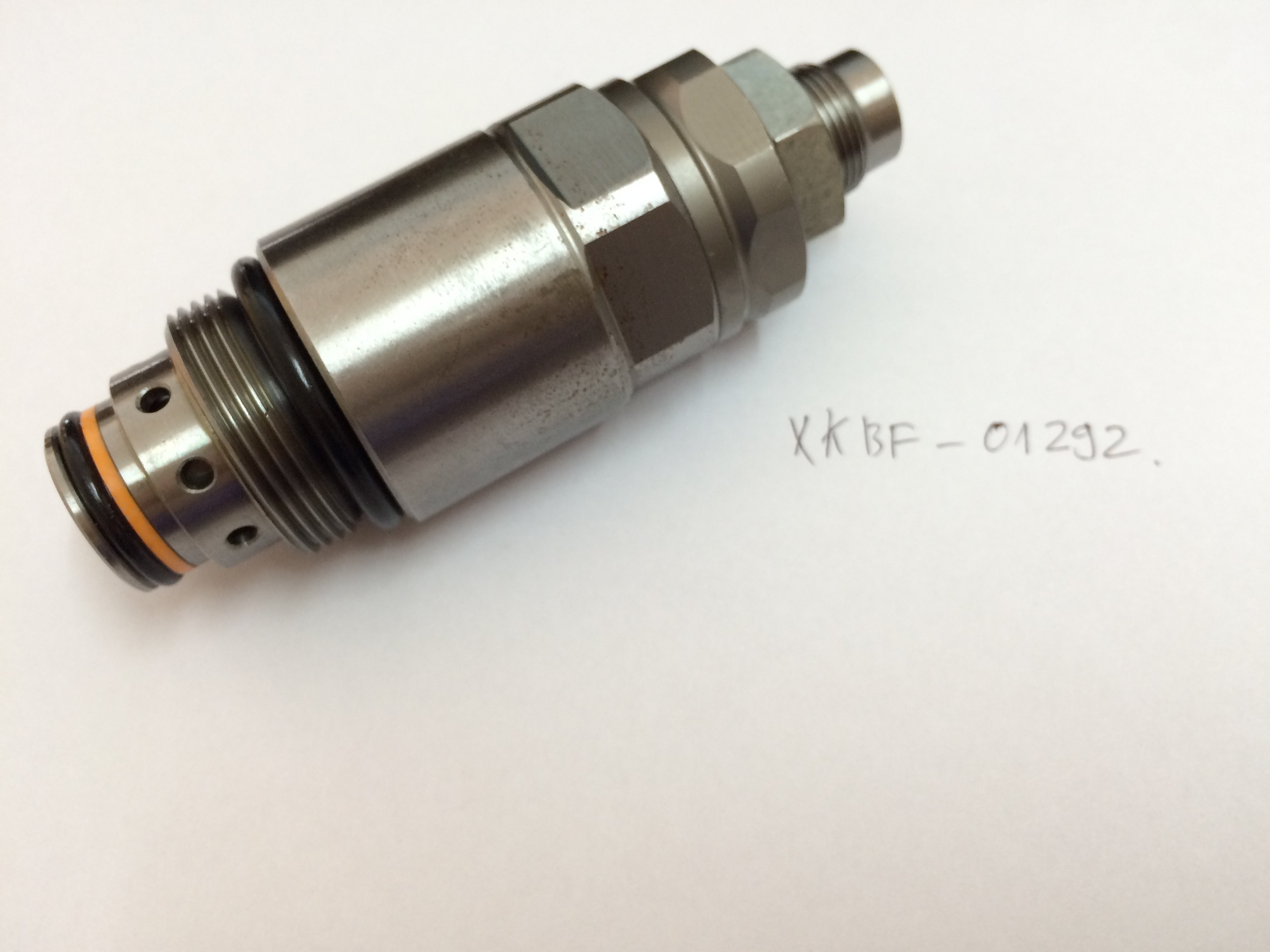 Hyundai Excavator Parts, Relief Valve XKBF-01292