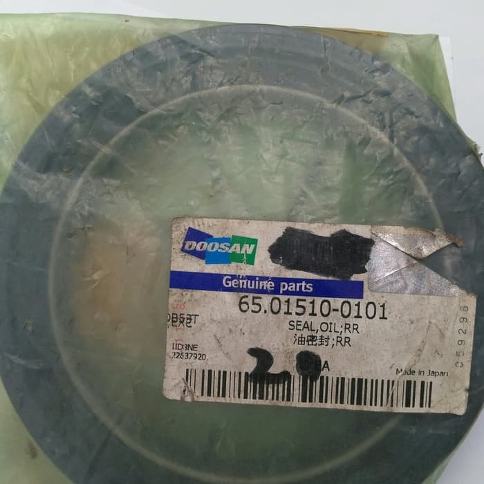 Doosan Excavator Parts, Seal oil Rear 65.01510-0101