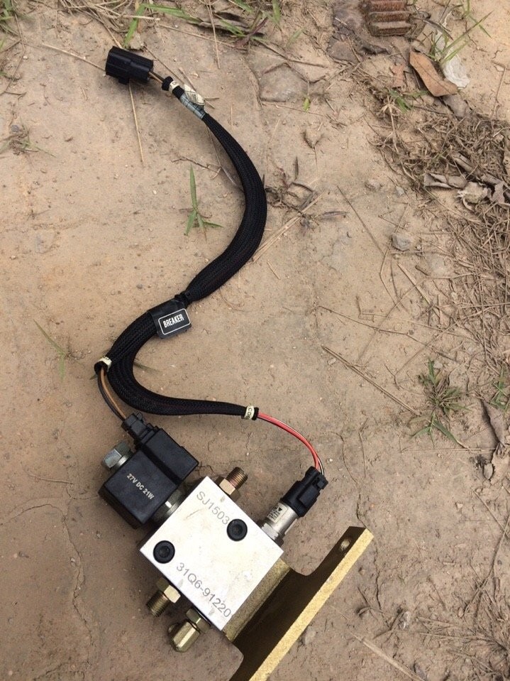 Hyundai Excavator Parts, Solenoid Valve 31Q6-91220