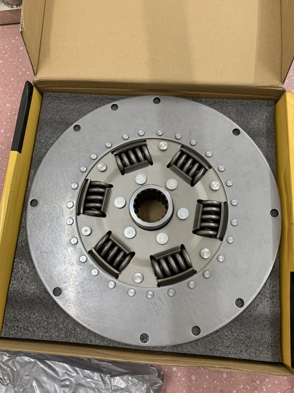 Giảm chấn, khớp lai bơm VOE14528378 14528378 Damper/Clutch Plate for EC330B EC360B EC460B, EC480 Volvo parts, phụ tùng máy xúc volvo, phụ tùng máy công trình volvo